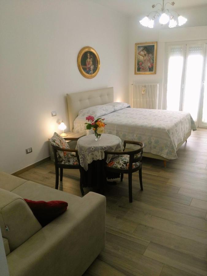 B&B Sweet Dreams Diano Marina Exteriér fotografie