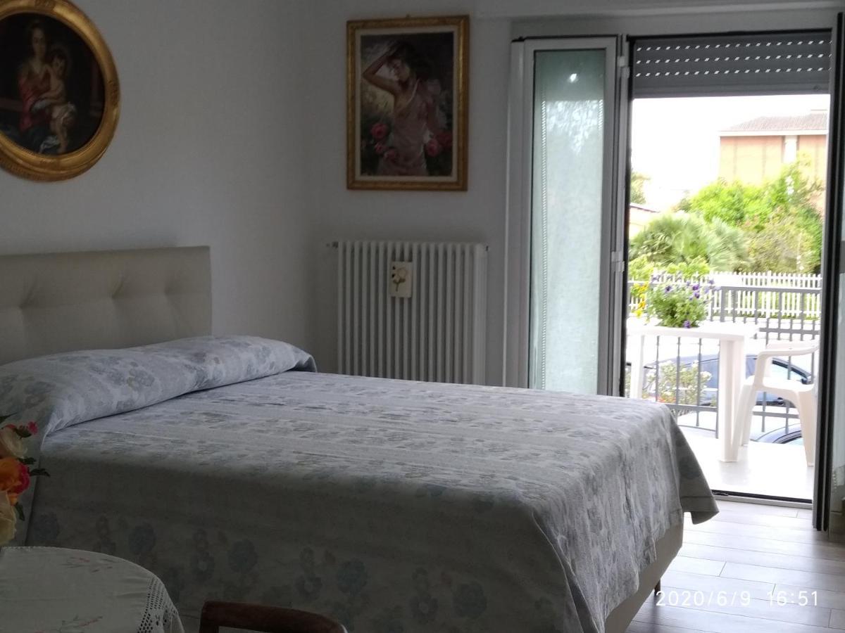 B&B Sweet Dreams Diano Marina Exteriér fotografie